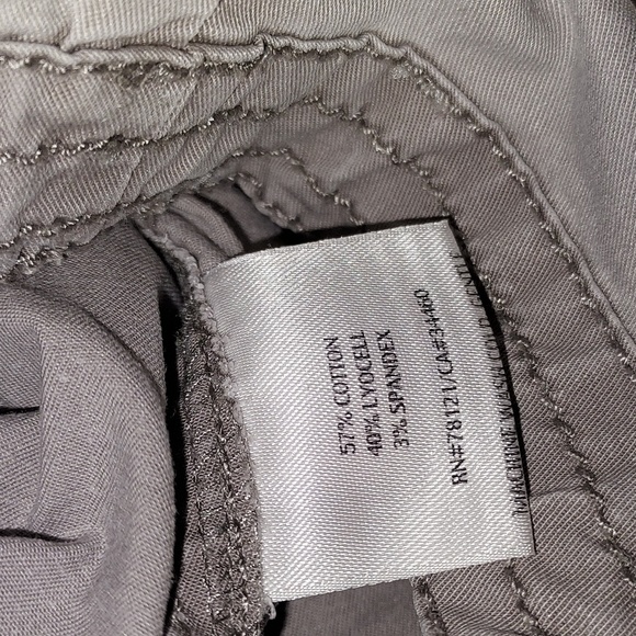 Eileen Fisher Capri pants - Picture 6 of 6